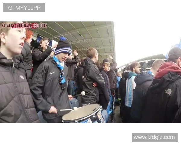 哈德斯菲尔德与利兹联激战正酣谁能在这场对决中笑到最后