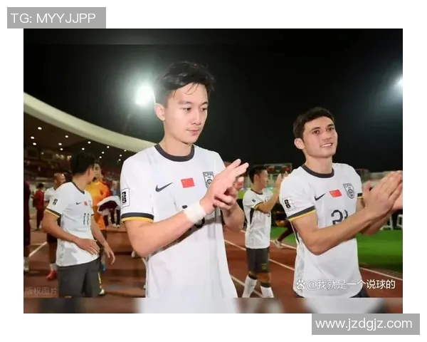 足球明星如何用行动保护粉丝安全与权益的真实故事 足球明星如何用行动保护粉丝安全与权益的真实故事